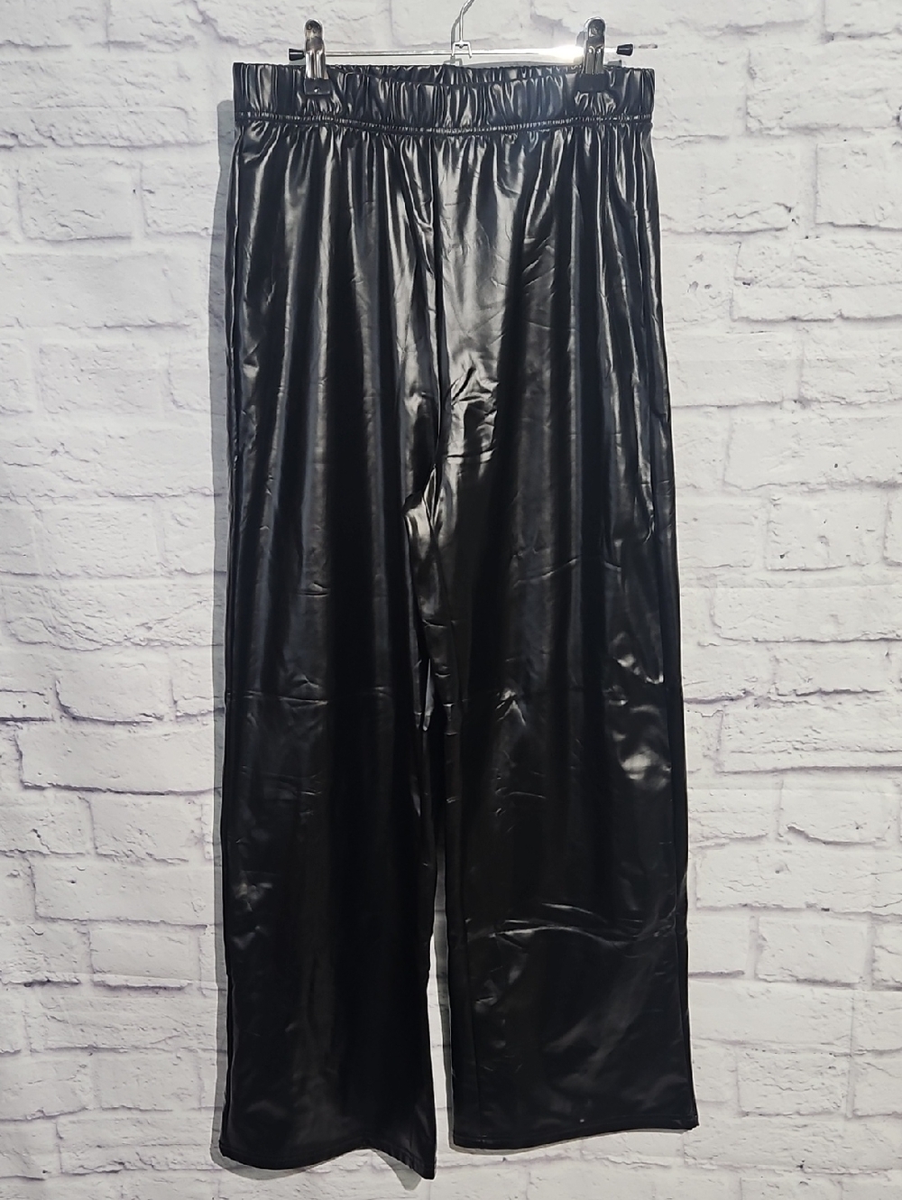 Wide Leg Faux Leather High Rise Pants in Black
